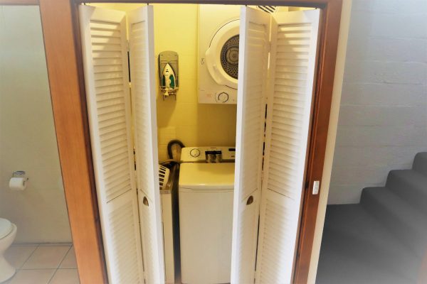 Noosa Terrace Nt 4 Laundry