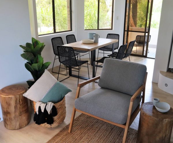 No 5 95 Lounge And Dining Areas